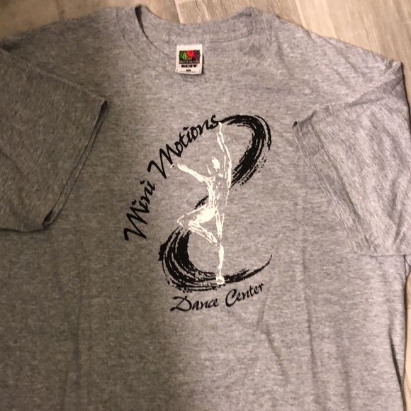 Mini Motions Dance Center T-shirt size L - Picture 5 of 6